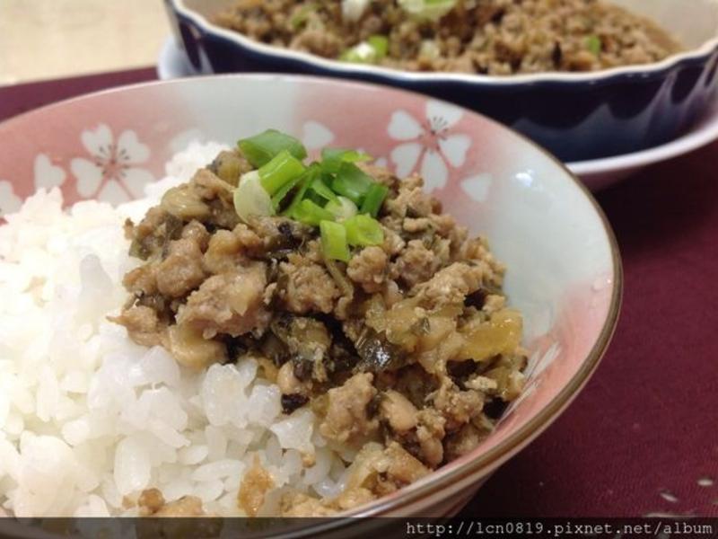 梅干菜香菇肉燥