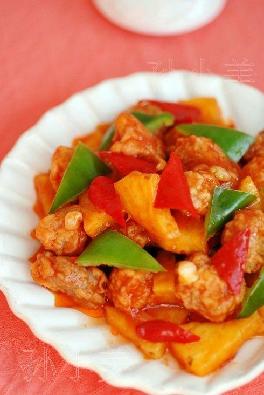 菠萝咕噜肉