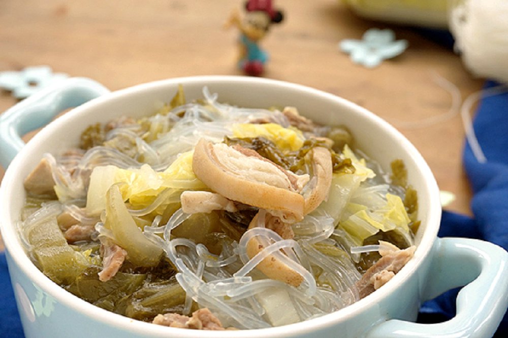 酸菜粉丝羊肉煲