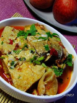 鲢鱼炖豆腐