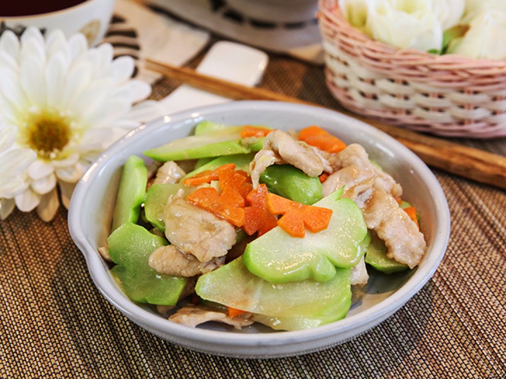 清新佛手瓜炒肉片