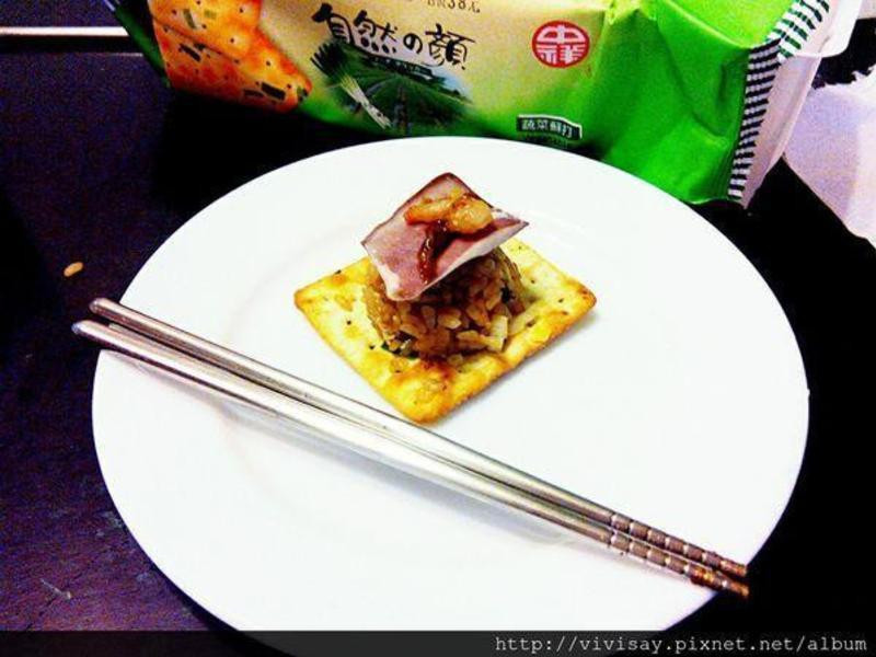 芥末海鲜炒饭塔