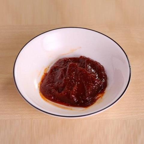 豆瓣酱(辣油)的热量