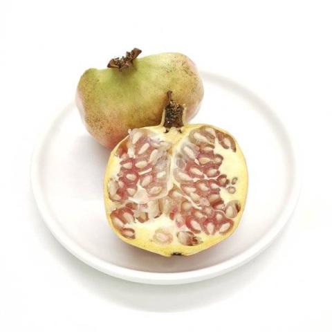 玛瑙石榴的热量