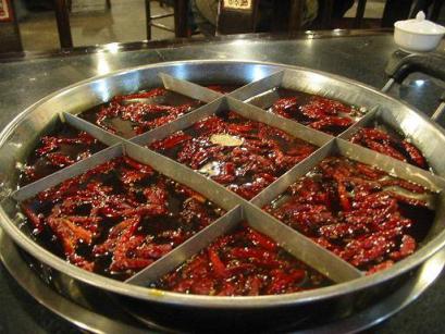 重庆红汤火锅底的热量