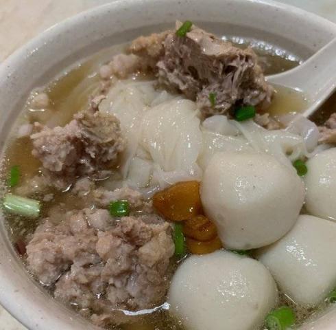 酸菜白肉粉汤的热量