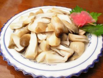 鸡蛋白熘蘑菇的热量